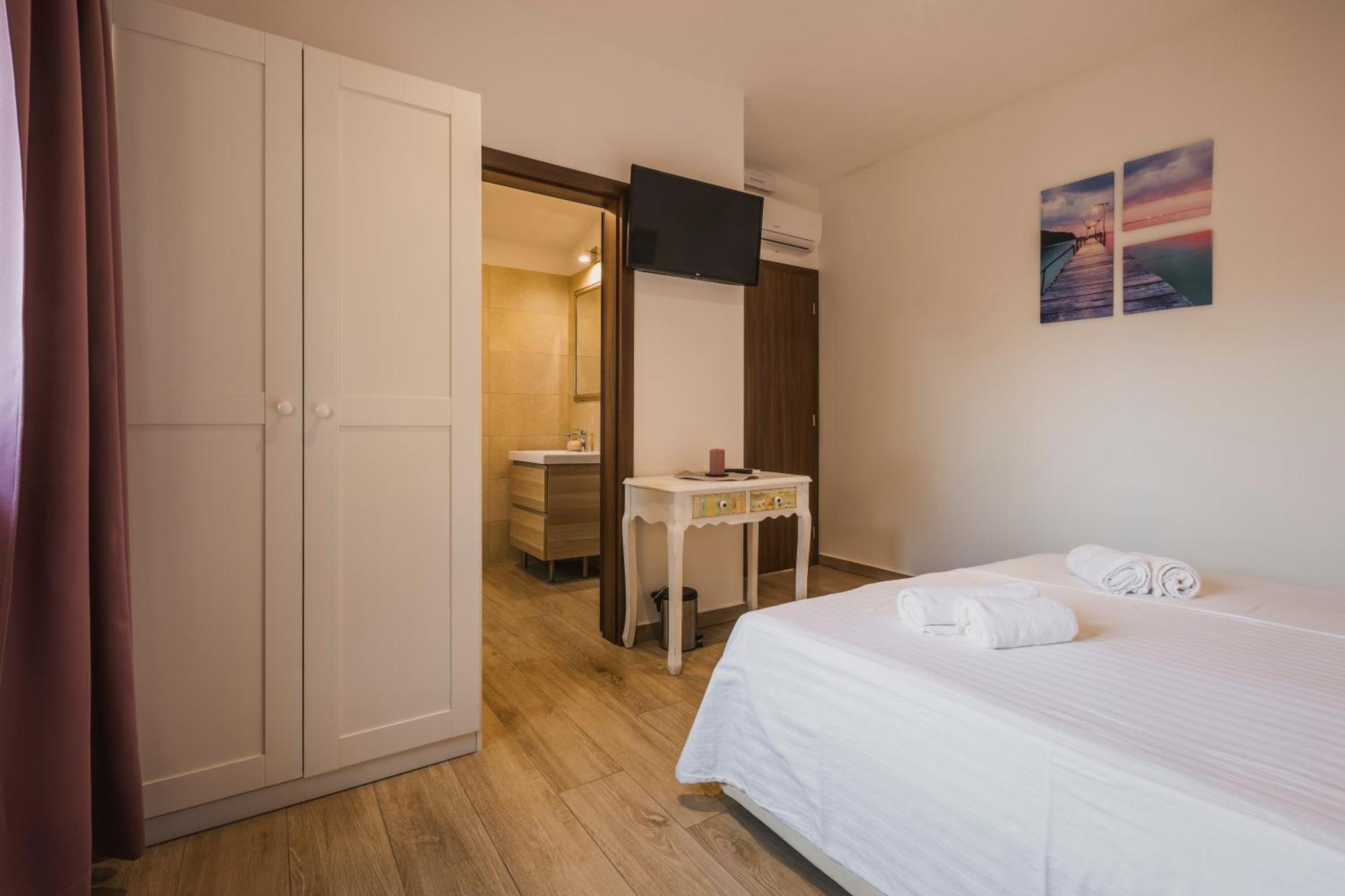 Rooms With Breakfast Near Porec Nova Vas  Ngoại thất bức ảnh