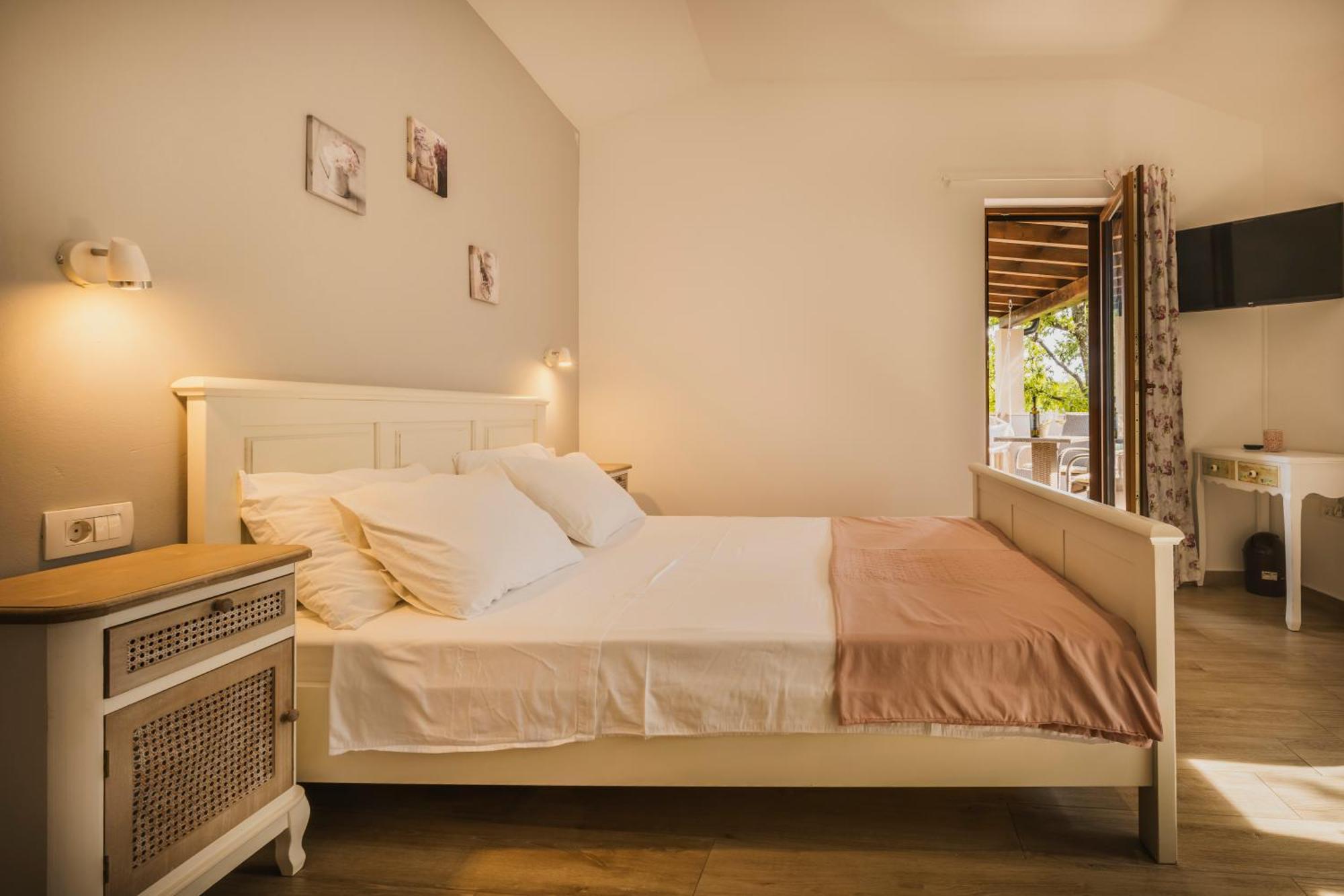 Rooms With Breakfast Near Porec Nova Vas  Ngoại thất bức ảnh
